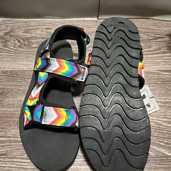 COPY - Pride shoes S W8/M6 - Picture 2 of 5
